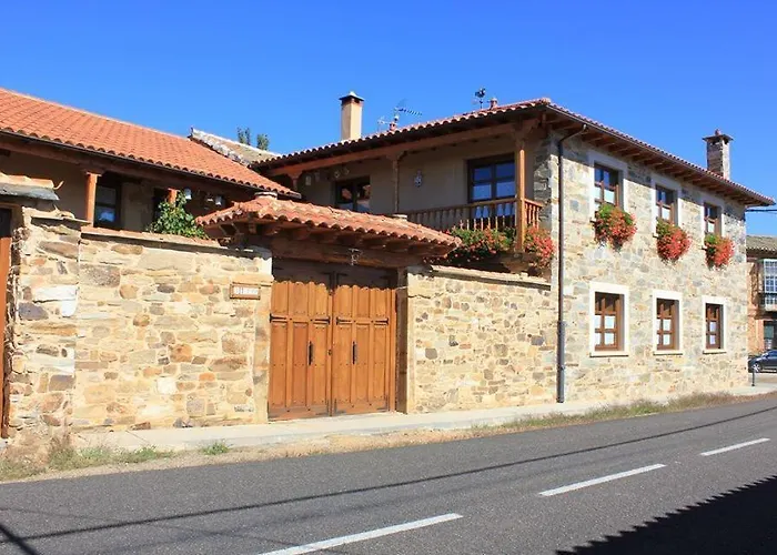 Rural La Veleta Bed & Breakfast