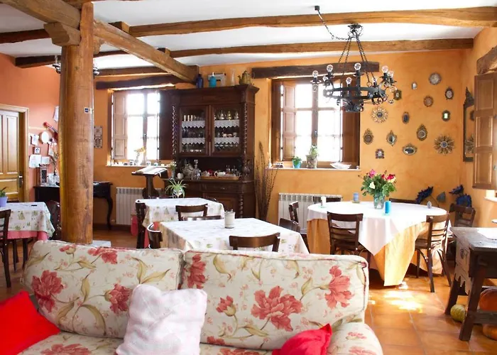 Rural La Veleta Bed & Breakfast